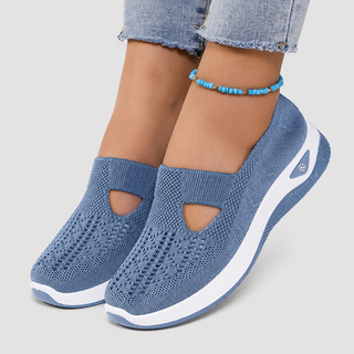 Easy-to-wear sports shoes, stable comfort