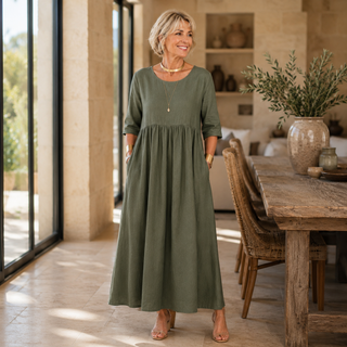 Sofia | Flattering Dress