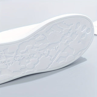 Chic White Sneakers Lightweight Comfort